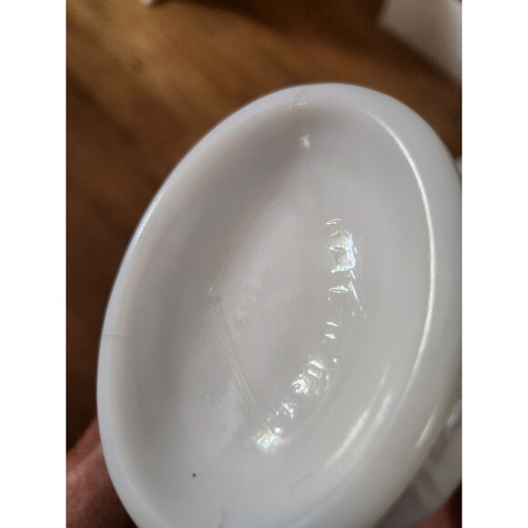 Vintage Slag Glass Akro Agate White Embossed Flower Vase 4-1/4" circa 1930s 40s - Picture 10 of 10